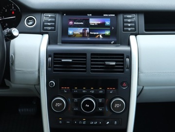 Land Rover Discovery Sport SUV 2.0 TD4 180KM 2017 Land Rover Discovery Sport TD4, Salon Polska, zdjęcie 11