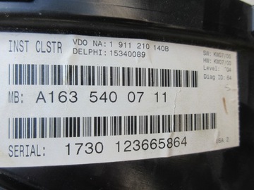 MERCEDES ML W163 3.2 PŘÍSTROJOVÁ DESKA A1635400711