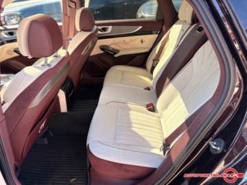 Hongqi H9 2.0 T 245KM 2025 Hongqi H9 Auto Punkt 2.0 Benzyna 245KM, zdjęcie 26