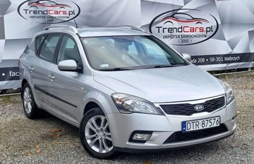 Kia Ceed I Hatchback 5d Facelifting 1.6 DOHC CVVT 126KM 2009 Kia Ceed 1.6 126 KM bezwypadkowy serwisowany salon Polska 1.6 Benzyna 126KM, zdjęcie 1