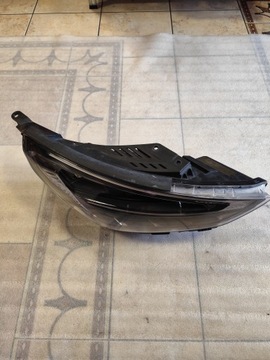 REFLEKTOR PRAWY HYUNDAI I30 LIFT KPL 92102G4600