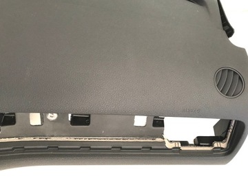 VW TOUAREG КОНСОЛЬ ПРИБОРНОЙ ПАНЕЛИ 7P1857001G