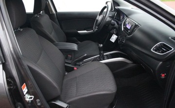 Suzuki Baleno III 1.2 DualJet 90KM 2018 Suzuki Baleno 1.2 Premium 1.2 Benzyna 90KM, zdjęcie 11