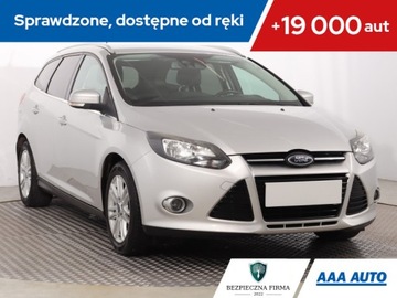 Ford Focus III Kombi 1.0 EcoBoost 125KM 2013 Ford Focus 1.0 EcoBoost, Serwis ASO, Navi, Klima