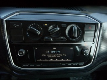 Volkswagen up! Hatchback 5d Facelifting 1.0 60KM 2019 Volkswagen Up! 1.0 Stan b.dobry 1wł klima, zdjęcie 23