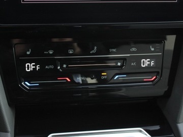 Volkswagen Arteon Fastback Facelifting 2.0 TDI 200KM 2022 Volkswagen Arteon rata brutto od 2811 zł / m-c |Le, zdjęcie 21