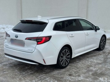 Toyota Corolla XII 2022 Toyota Corolla 1.8 Hybrid Active Niski przebieg LED FV23 BEZWYPADKOWY, zdjęcie 2