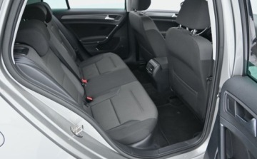 Volkswagen Golf VII e-Golf Facelifting Electro 136KM 2018 Volkswagen Golf 136 KM FULL LED Nawigacja Serwisowany Zarejestrowany 136KM, zdjęcie 26