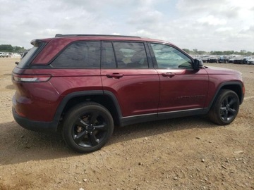 Jeep Grand Cherokee V 2024 Jeep Grand Cherokee Laredo 2024 3.6l 3.6 Benzyna 293KM, zdjęcie 3