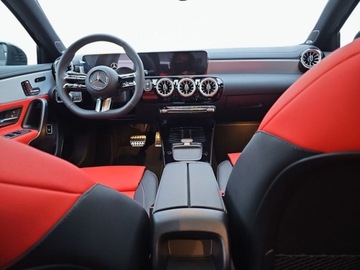 Mercedes Klasa A W177/V177 Sedan Facelifting 1.3 200 163KM 2023 Mercedes-Benz Klasa A Mercedes-Benz A 200 Limuzyna 1.3 Benzyna 163KM, zdjęcie 12