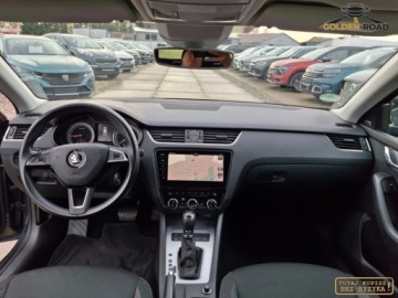 Skoda Octavia III Kombi Facelifting 1.6 TDI 115KM 2019 Skoda Octavia 1,6 TDI DSG navi alu kamera grz.fot elektryka oplacony 1.6, zdjęcie 11