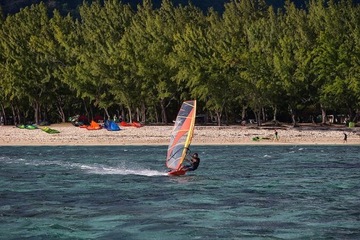 Sail Severne 2022 Convert Red — 4.2