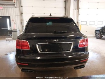 Bentley Bentayga 2017 Bentley Bentayga 2017 W12, 6.0, 4x4, od ubezpieczyciela 6.0 Benzyna 600KM, zdjęcie 13