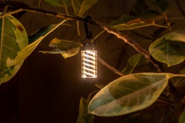 ВОДОНЕПРОНИЦАЕМЫЙ НАРУЖНЫЙ АККУМУЛЯТОРНЫЙ ФОНАРЬ ДЛЯ КЕМПИНГА