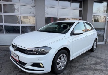 Volkswagen Polo VI Hatchback 5d 1.0 TSI 95KM 2018 Volkswagen Polo salon Polska. Serwis ASO. Czujniki Benzyna 95KM, zdjęcie 24