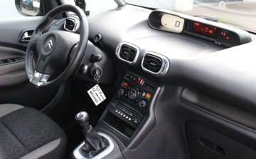 Citroen C3 Picasso 1.4 95KM 2010 Citroen C3 Picasso 1.4 120KM Salon Pl Opony Caloroczne 1.4 Benzyna 95KM, zdjęcie 9