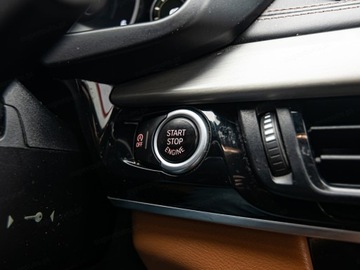 BMW X6 F16 Crossover xDrive30d 258KM 2016 BMW X6 xDrive30d Sport Suv 3.0 258KM 2016, zdjęcie 17