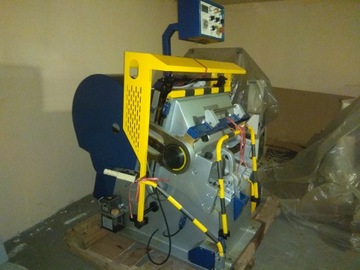 Высекальный пресс MZC STG 750 с подогревом пластины