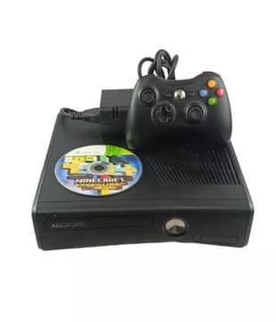 KONSOLA MICROSOFT XBOX 360 E 4 GB CZARNY