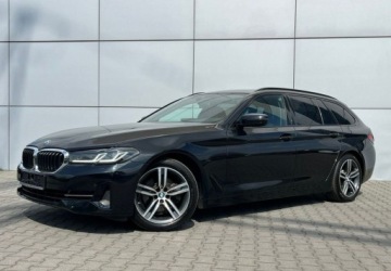 BMW Seria 5 G30-G31 Touring Facelifting 2.0 520d 190KM 2022 BMW Seria 5 Skora Automat Hak Virtual Grzane fotele Led Navi Kamera, zdjęcie 1