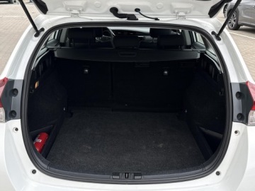 Toyota Corolla XI Sedan Facelifting 1,33 Dual VVT-i 99KM 2018 Toyota Auris 1.33 VVT-i Active II (2012-) 1.33 VVT, zdjęcie 9