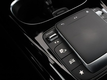 Mercedes Klasa A W177/V177 Hatchback AMG 2.0 A35 306KM 2020 Mercedes A 35 AMG A35 AMG 4MATIC 306KM Automat, zdjęcie 36