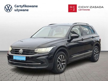Volkswagen Tiguan II SUV 1.5 TSI EVO 150KM 2020 Volkswagen Tiguan TSI 150KM Life LED Keyless Pakiet Zimowy Salon PL F