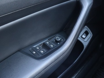 Volkswagen Passat B8 Limousine 1.8 TSI BlueMotion Technology 180KM 2017 VW Passat 1.8 TSI, Salon Polska, Automat, Skóra, zdjęcie 18