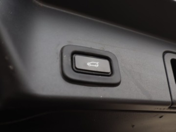 Land Rover Range Rover Evoque II SUV 2.0 Si4 200KM 2019 Land Rover Range Rover Evoque P200 AWD, zdjęcie 21