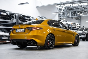 Alfa Romeo Giulia II Sedan Facelifting 2.9 Turbo 510KM 2022 Alfa Romeo Giulia Quadrifoglio 510 KM. FV 23%., zdjęcie 9