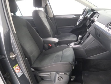 Volkswagen Tiguan II SUV Facelifting 1.5 TSI 150KM 2024 VW Tiguan 1.5 TSI, Salon Polska, 1. Właściciel, zdjęcie 8