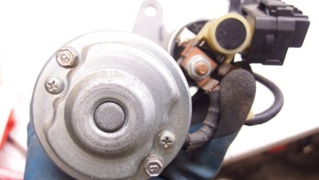 MAZDA 6 GJ FACELIFT 14-18 PODHLAVNÍKY PODHLAVNÍK PŘEDNÍ BÍLÁ KŮŽE