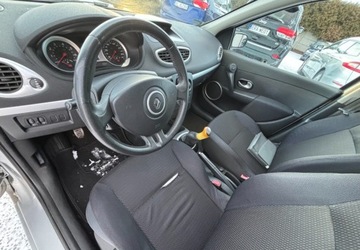 Renault Clio III Hatchback 5d 1.2 TCe eco2 100KM 2007 Renault Clio 2007 r. 1.1 Benzyna 101KM, zdjęcie 9