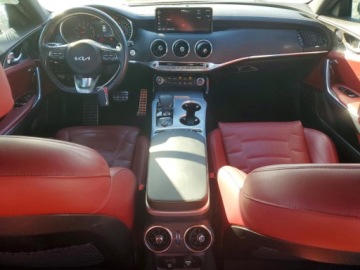 Kia Stinger 2022 Kia Stinger GT2 2022 3.3 Benzyna 368KM, zdjęcie 8
