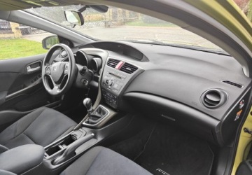 Honda Civic IX Hatchback 5d 1.8 i-VTEC 142KM 2013 Honda Civic Honda Civic IX 2013r 1.8 benzyna 142 KM 1.8 Benzyna 142KM, zdjęcie 17