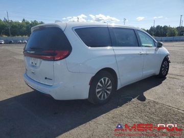 Chrysler Pacifica II 2022 Chrysler Pacifica _HYBRID_TOURING L_3.6 L_260 km_2022r 3.6 Hybryda 260KM, zdjęcie 2