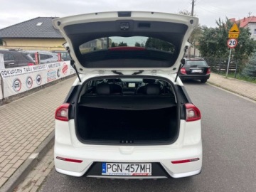 Kia Niro I Crossover 1.6 GDi Hybrid 141KM 2018 Kia Niro HYBRYDA AUTOMAT NAWIGACJA KLIMATYZACJA KAMERA COFANIA ASYSTENT PA, zdjęcie 25
