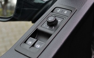 Volkswagen Caravelle T6 2015 Volkswagen Transporter 2.0 d Navi Automatic Caravelle 1 rok gwarancji, zdjęcie 21