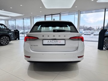 Skoda Octavia IV Kombi 2.0 TDI 150KM 2021 Skoda Octavia Ambition / Kamera cofania / CarPlay/, zdjęcie 2
