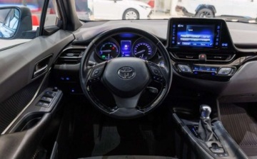 Toyota C-HR I Crossover 1.8 Hybrid 122KM 2019 Toyota C-HR 1.8 Hybrid Premium 1.8 Hybryda 122KM, zdjęcie 27