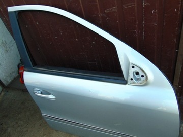 ДВЕРЬ ПЕРЕДНЯЯ ПРАВАЯ C775 MERCEDES ML W164