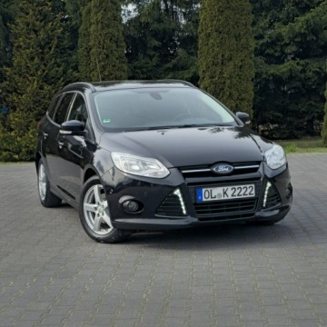 Ford Focus III Kombi 1.0 EcoBoost 125KM 2013 Ford Focus 1.0 EcoBoost Titanium, zdjęcie 5