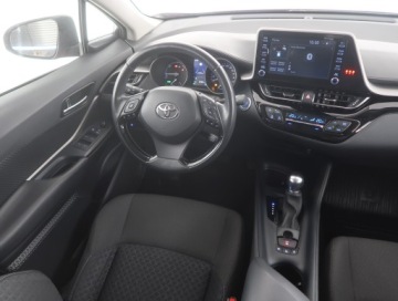 Toyota C-HR I Crossover Facelifting 1.8 Hybrid 122KM 2020 Toyota C-HR 1.8 Hybrid, Salon Polska, Serwis ASO, zdjęcie 6