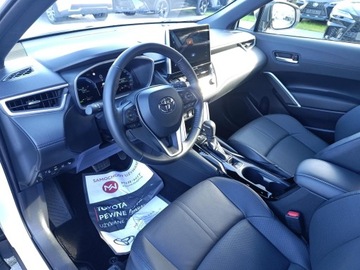 Toyota Corolla Cross 2.0 Hybrid Dynamic Force 197KM 2025 Toyota Corolla Cross 2.0 Hybrid Executive Toyota C, zdjęcie 3