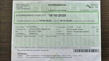 Peugeot 2008 I SUV Facelifting 1.2 PureTech 110KM 2016 Peugeot 2008 1,2 Benzyna 110Km Ledy Skóra Navi, zdjęcie 33