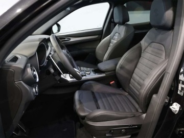 Alfa Romeo Stelvio SUV Facelifting 2023 2.0 GME Turbo 280KM 2025 ALFA ROMEO Stelvio Turbo Veloce Q4 Suv 2.0 (280KM) 2025, zdjęcie 5