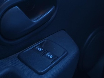 Dacia Sandero II Hatchback 5d Facelifting 1.0 SCe 73KM 2019 Sandero 1.0 SCe Laureate, zdjęcie 10