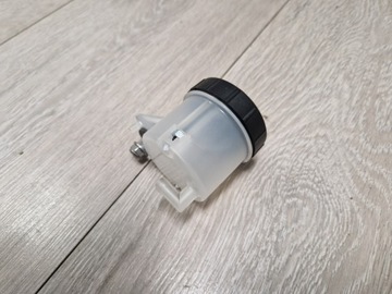 БАЧОК ТОРМОЗНОЙ ЖИДКОСТИ TRIUMPH SPEED TRIPLE BREMBO DAYTONA NEW