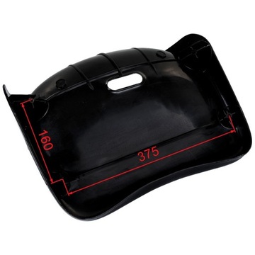 Универсальное сиденье из черного пластика.