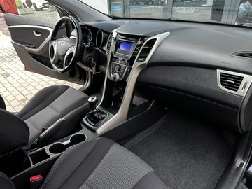 Hyundai i30 II Hatchback 3d Facelifting 1.4 MPI 100KM 2016 Hyundai i30 Klima, Bluetooth, LED, zdjęcie 13